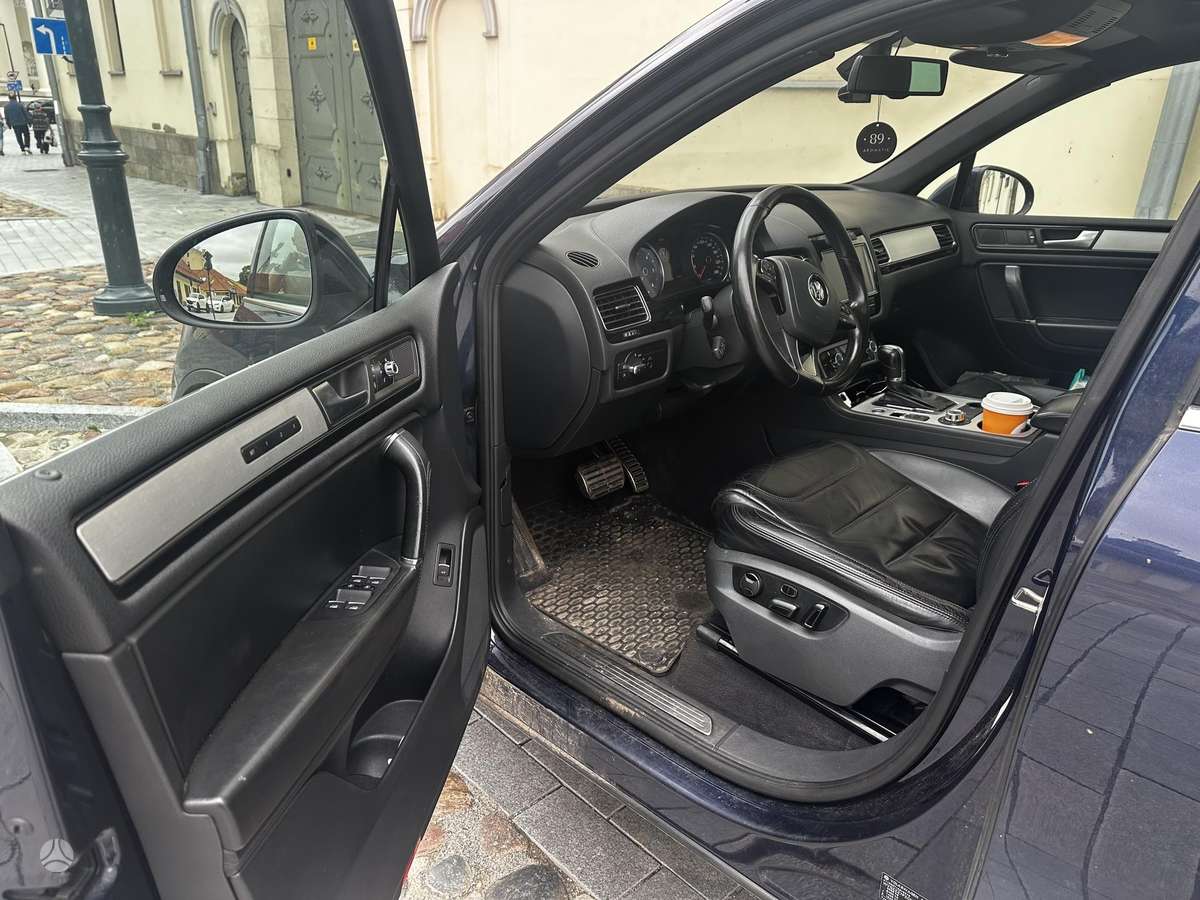Volkswagen Touareg - 6