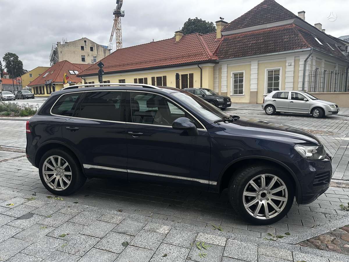 Volkswagen Touareg - 3