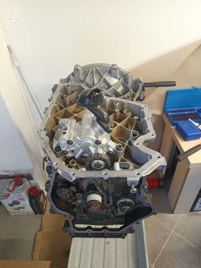 Audi A4, 2.0 l., Седан