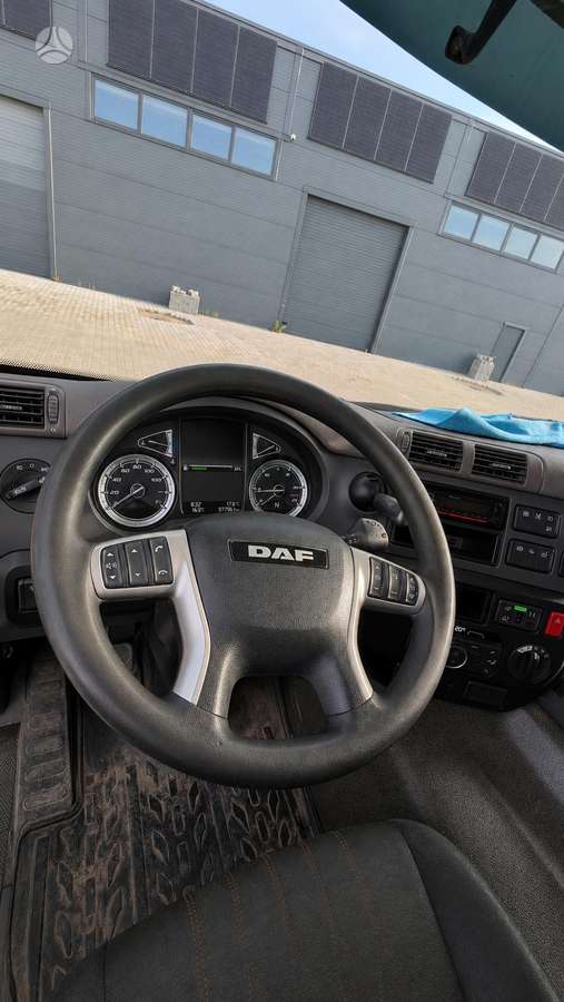 DAF CF 370 FT, 1 guļamvieta
