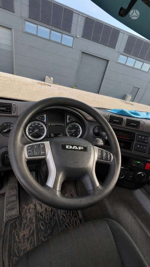DAF CF 370 FT, 1 miegamoji vieta