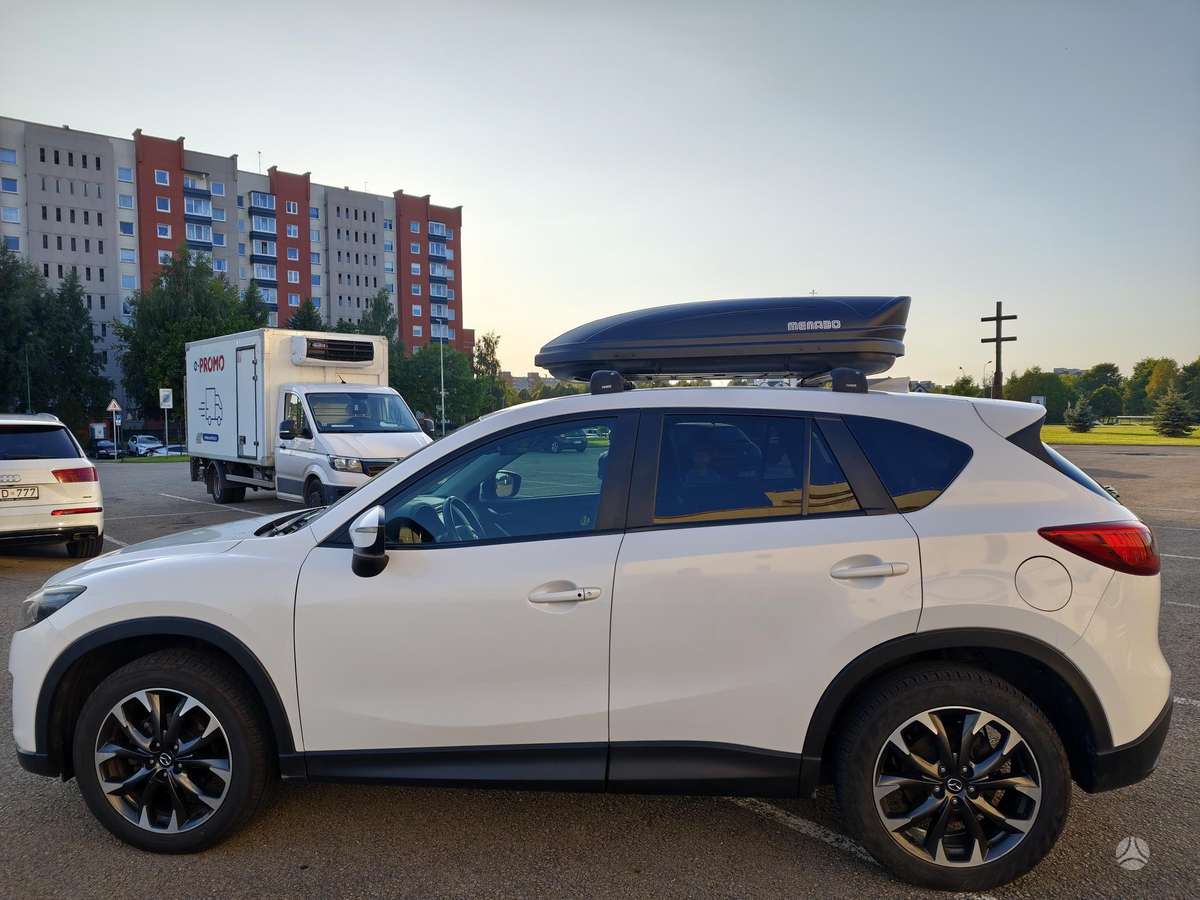 Mazda CX-5, 2.2 l., off-road / crossover