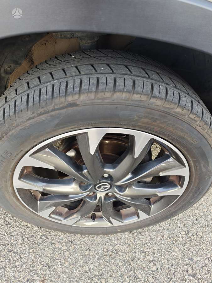 Mazda CX-5, 2.2 l., off-road / crossover