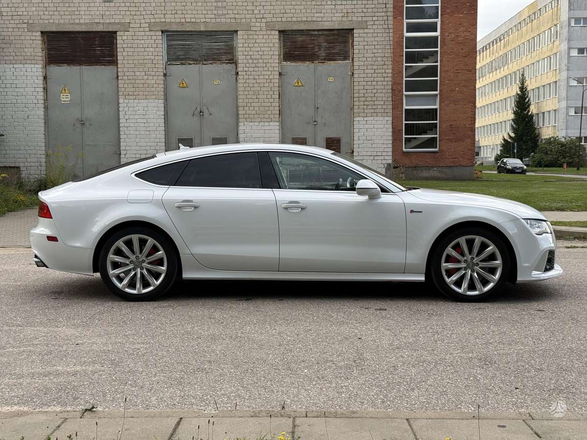 Audi A7, 3.0 l., Седан