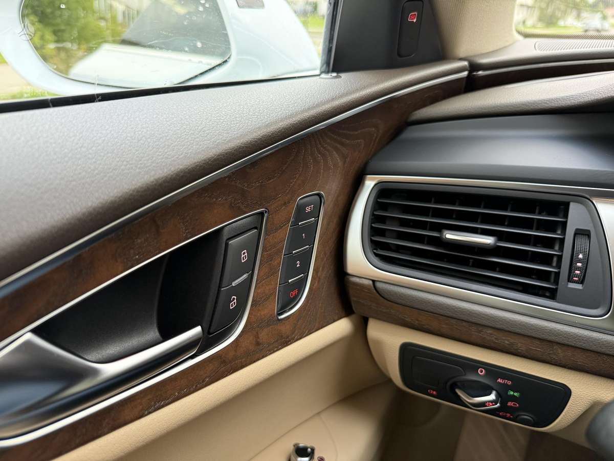 Audi A7, 3.0 l., Седан