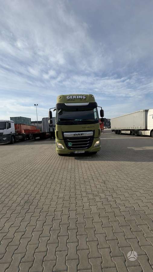 DAF CF 370 FT, 1 miegamoji vieta