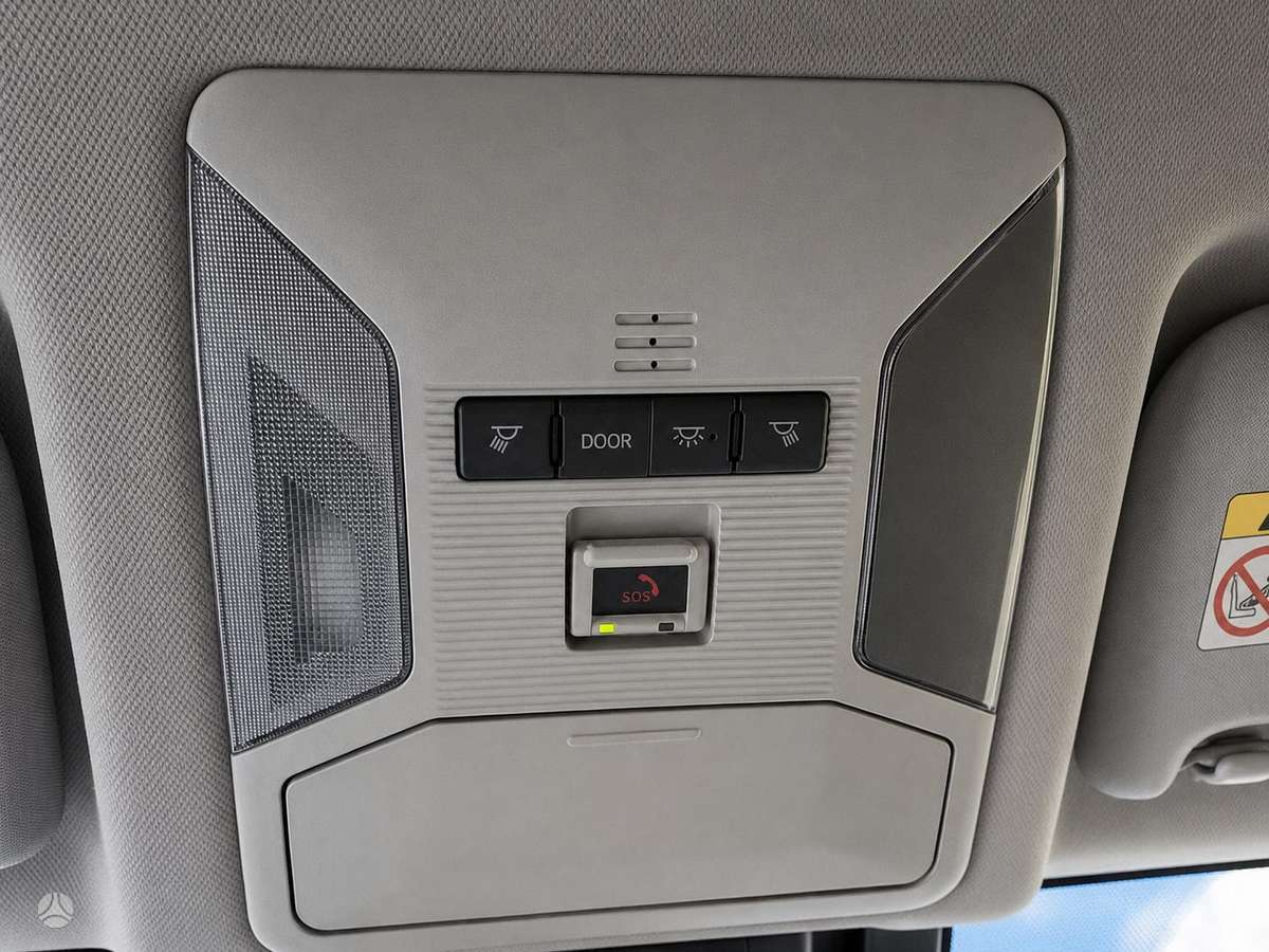 Toyota RAV4 - 11