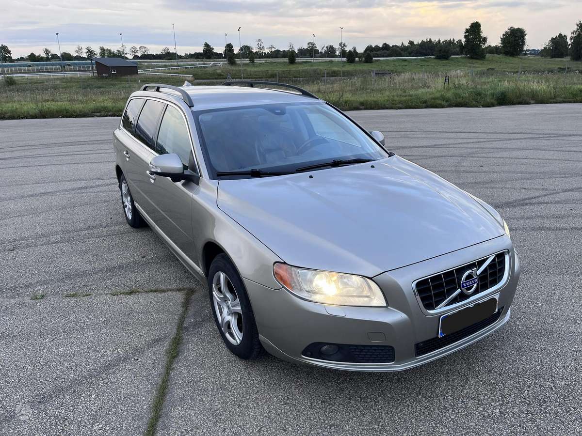 Volvo V70, 2.4 l., Универсал