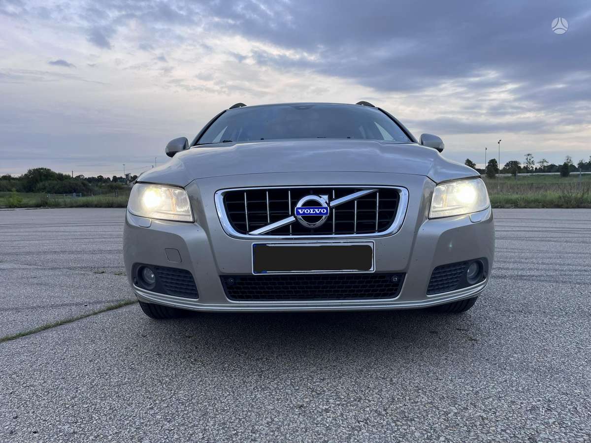 Volvo V70, 2.4 l., Универсал