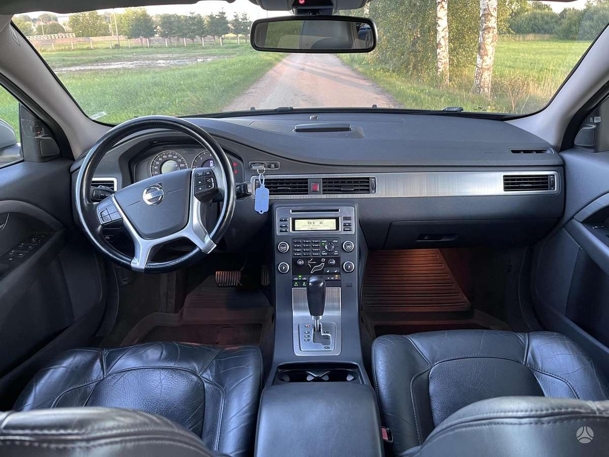 Volvo V70, 2.4 l., Универсал