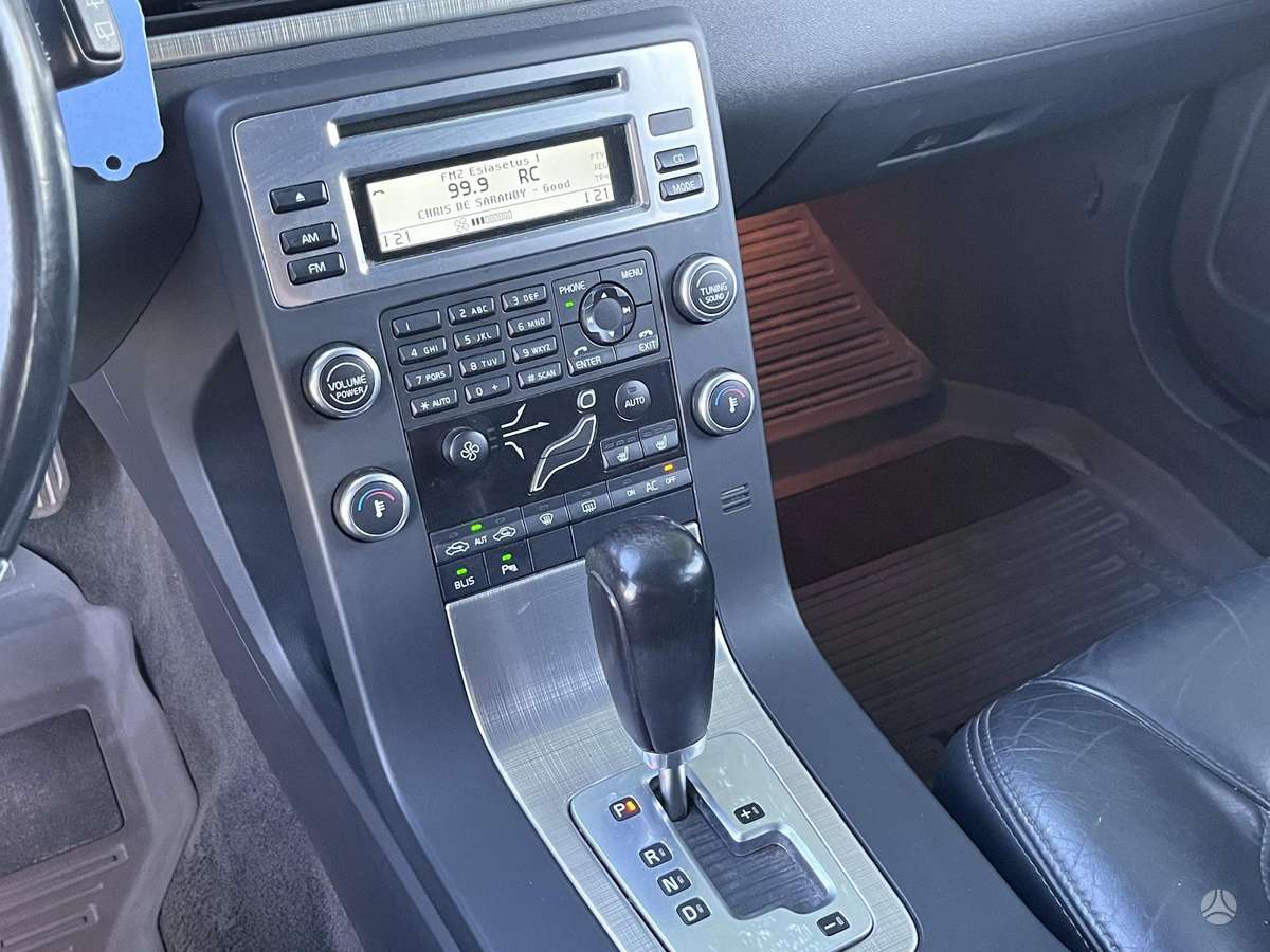 Volvo V70, 2.4 l., Универсал