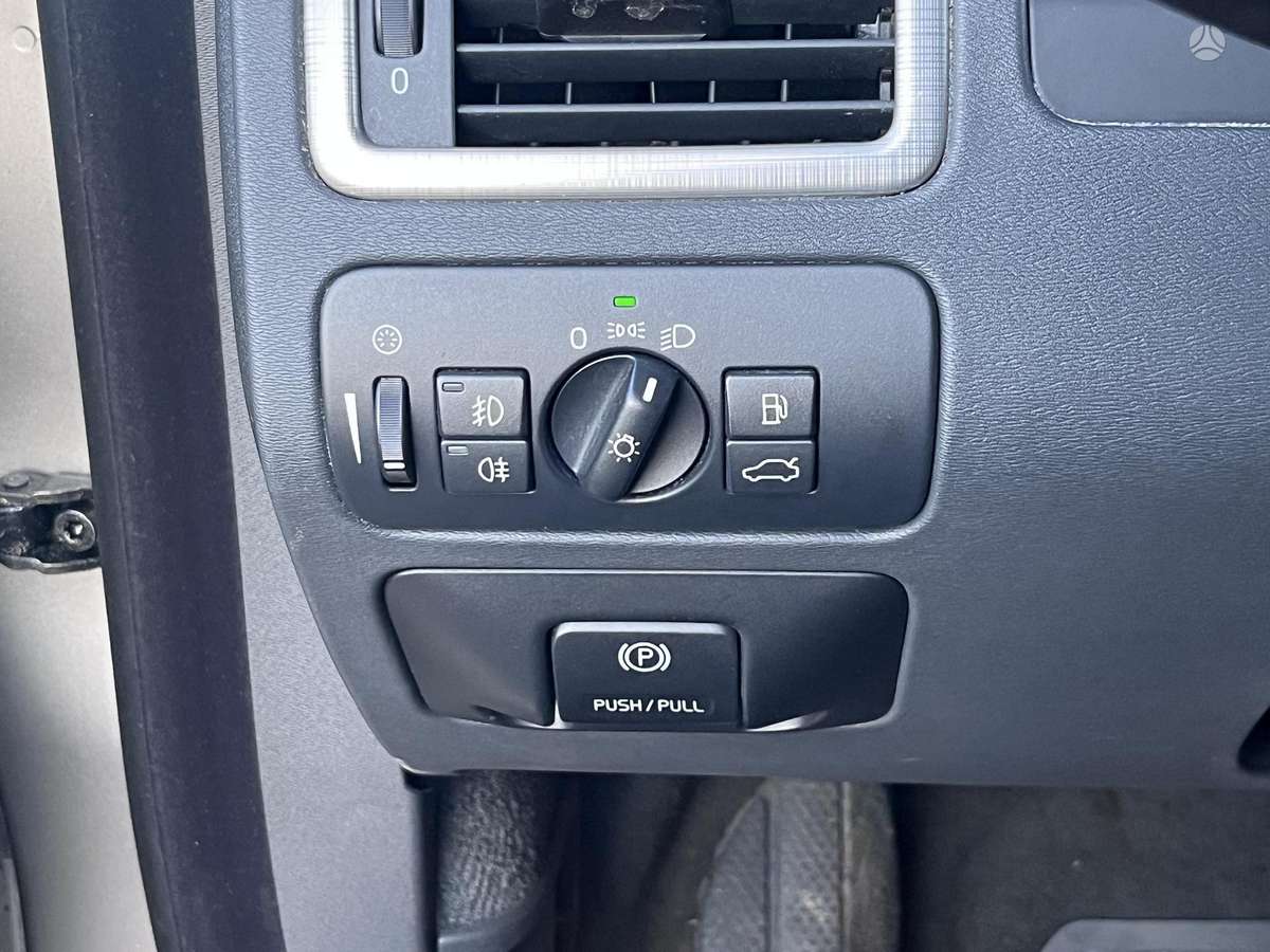 Volvo V70, 2.4 l., Универсал