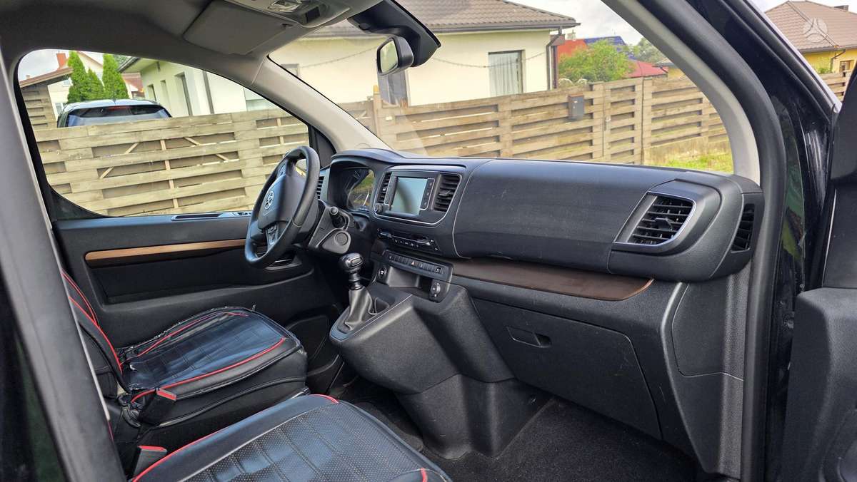 Toyota Proace Verso - 11
