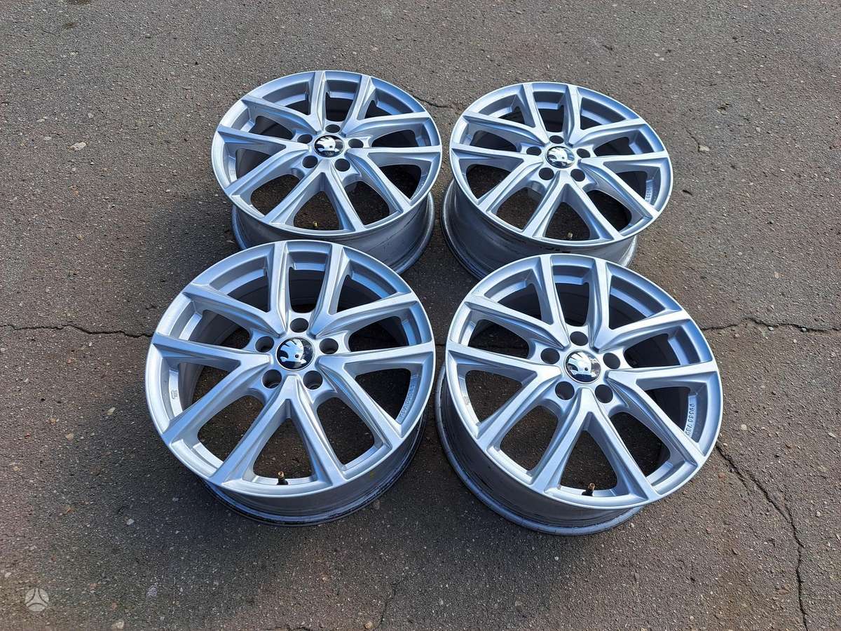 Skoda Karoq, light alloy, R17