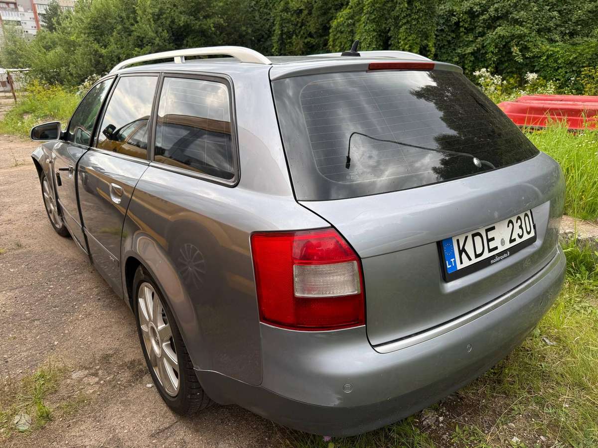 Audi A4, 2.5 l., Универсал