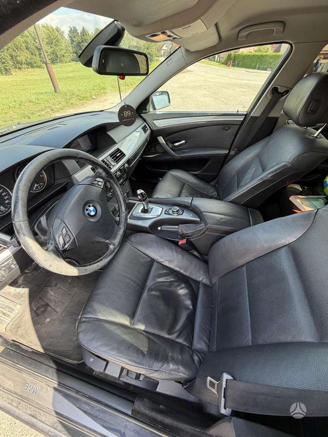 BMW 525, 3.0 l., Седан