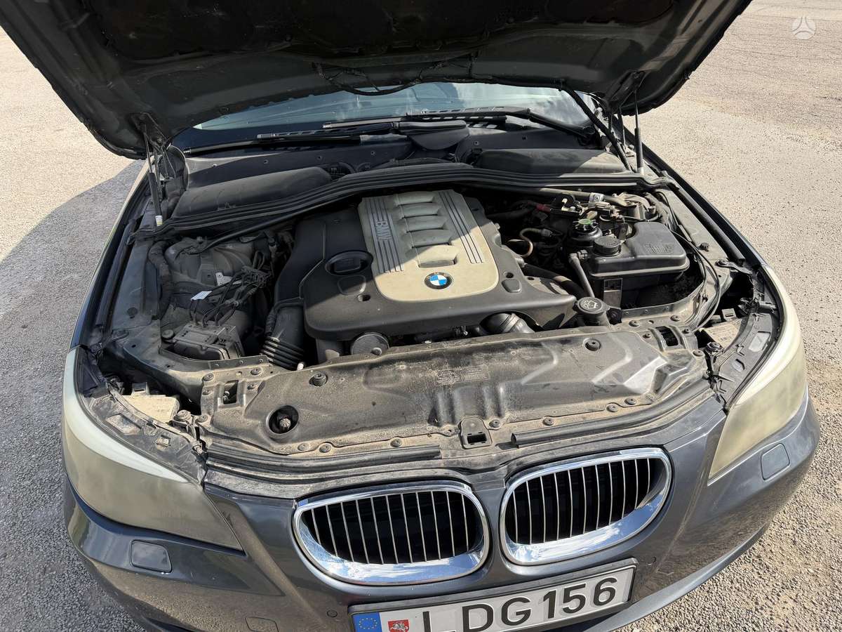 BMW 525, 3.0 l., Седан