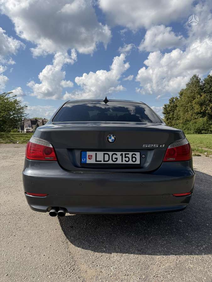 BMW 525, 3.0 l., Седан