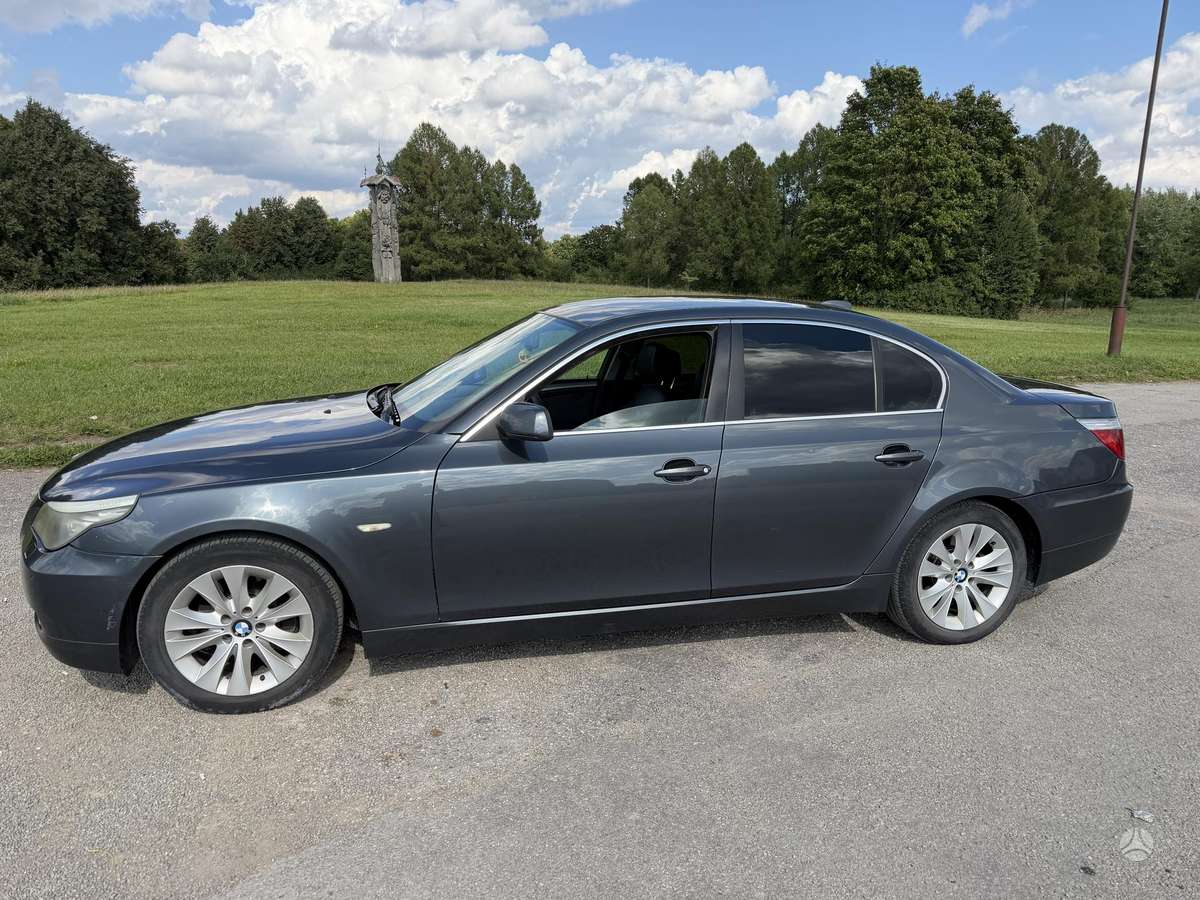 BMW 525, 3.0 l., Седан