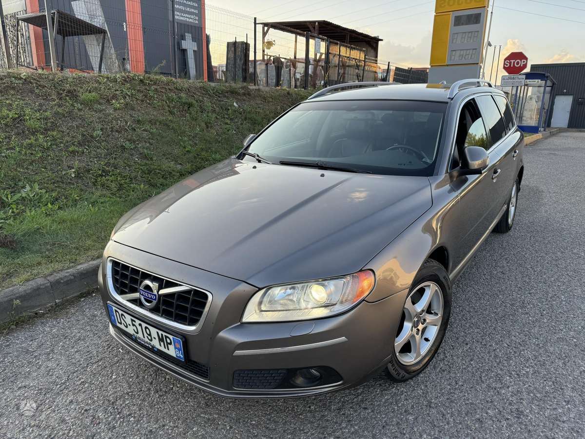 Volvo V70, 2.4 l., Универсал