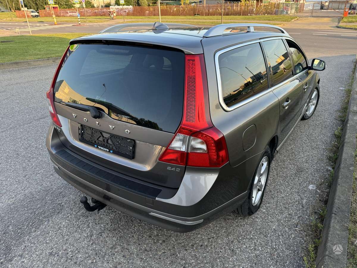 Volvo V70 - 4