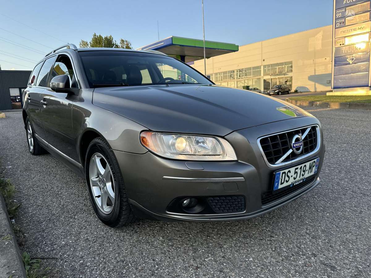 Volvo V70 - 7