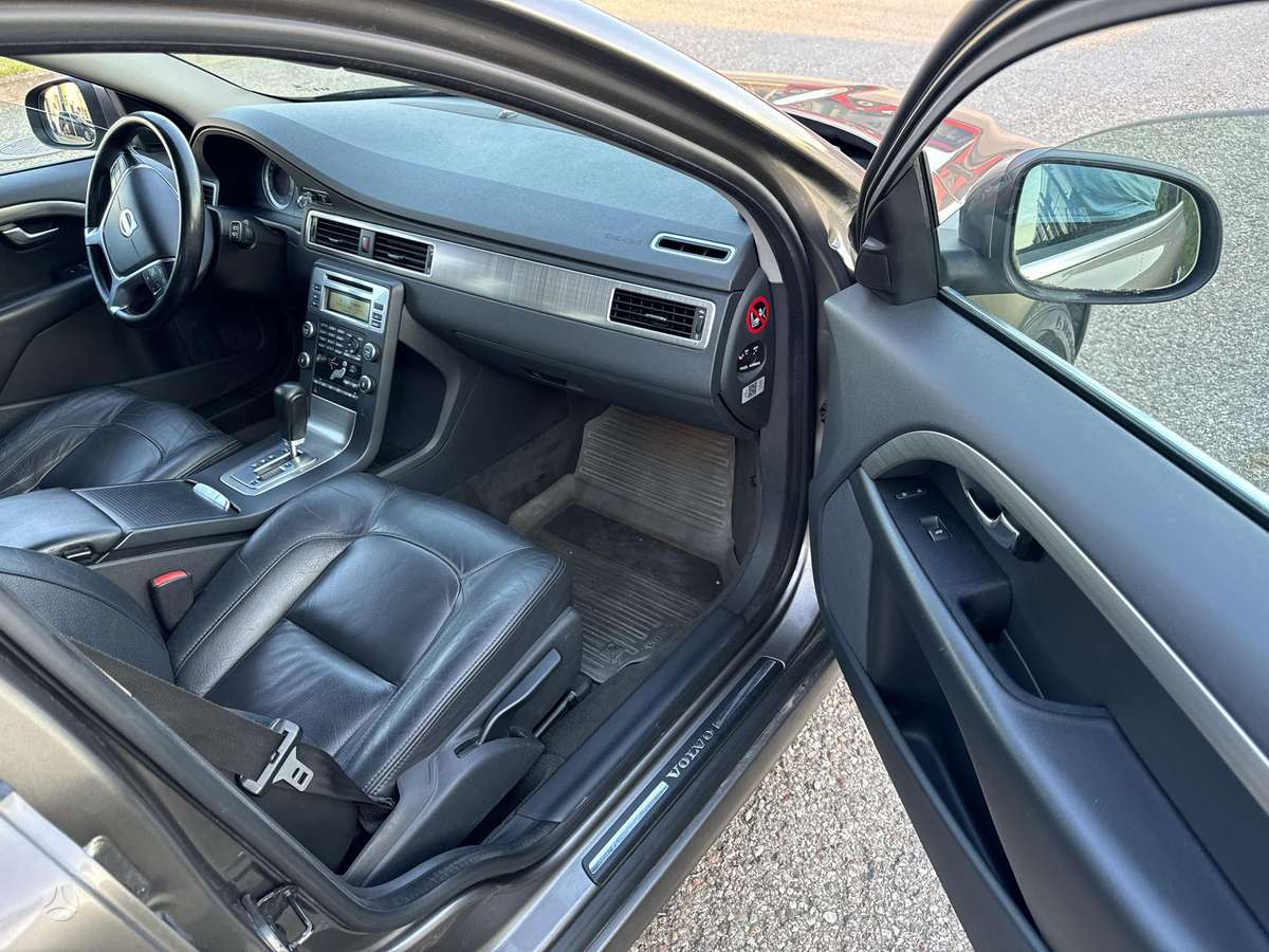 Volvo V70, 2.4 l., Универсал