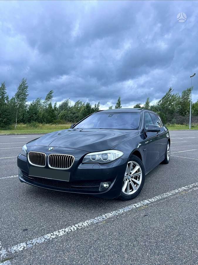 BMW 530, 3.0 l., wagon
