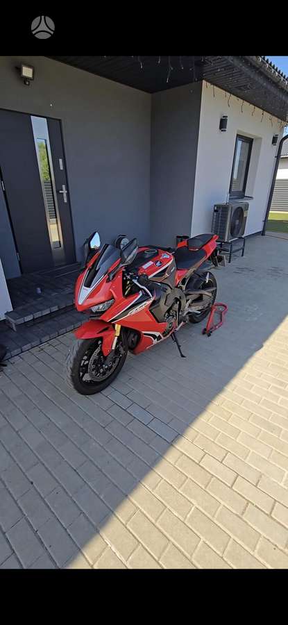 Honda CBR 1000cc, спортбайки / superbikes