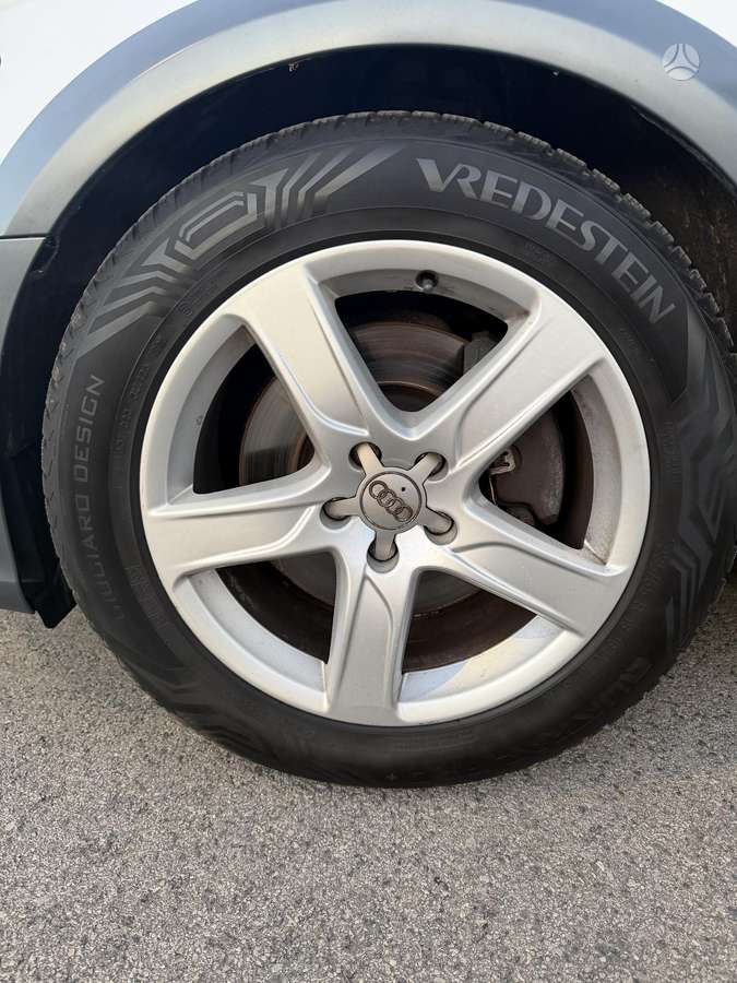 Audi A6 allroad, 3.0 l., Универсал