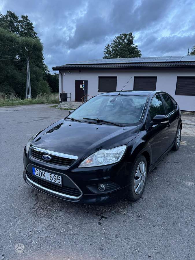 Ford Focus, 1.6 l., hatchback