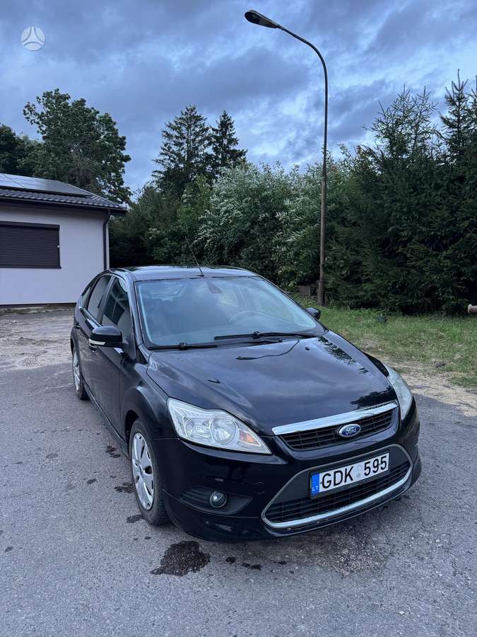 Ford Focus, 1.6 l., hatchback
