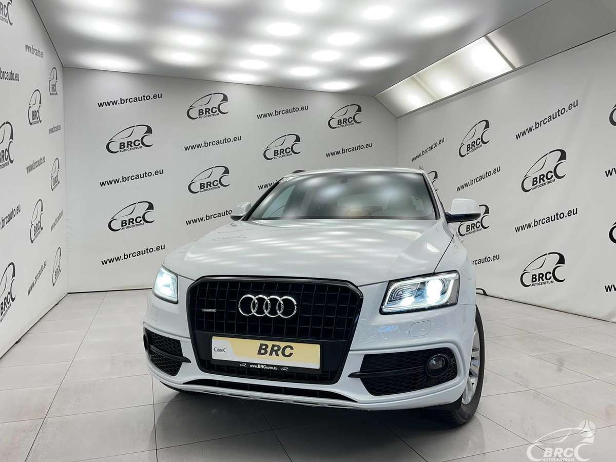 Audi Q5, 2.0 l., off-road / crossover