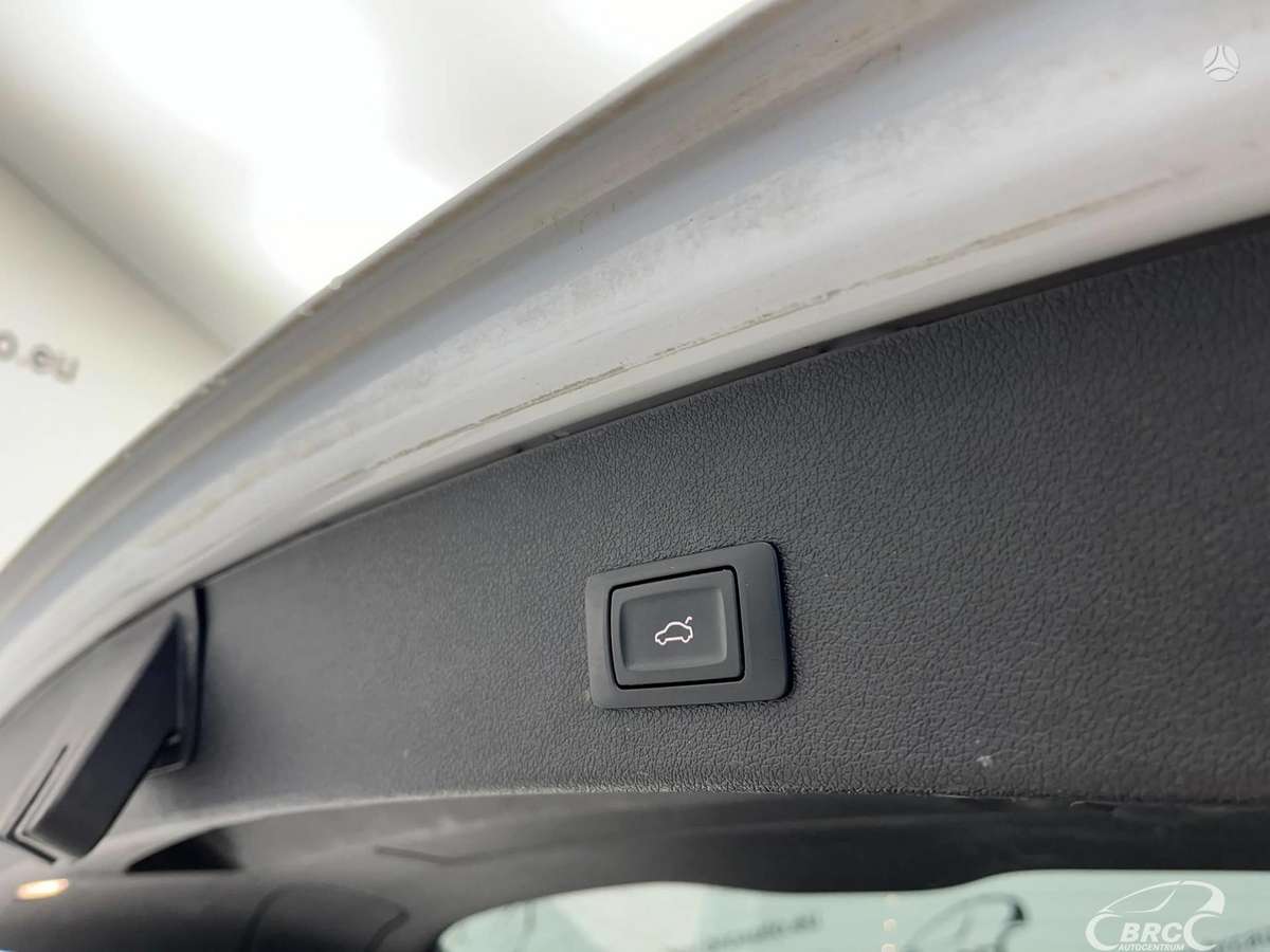 Audi Q5, 2.0 l., Внедорожник / Кроссовер