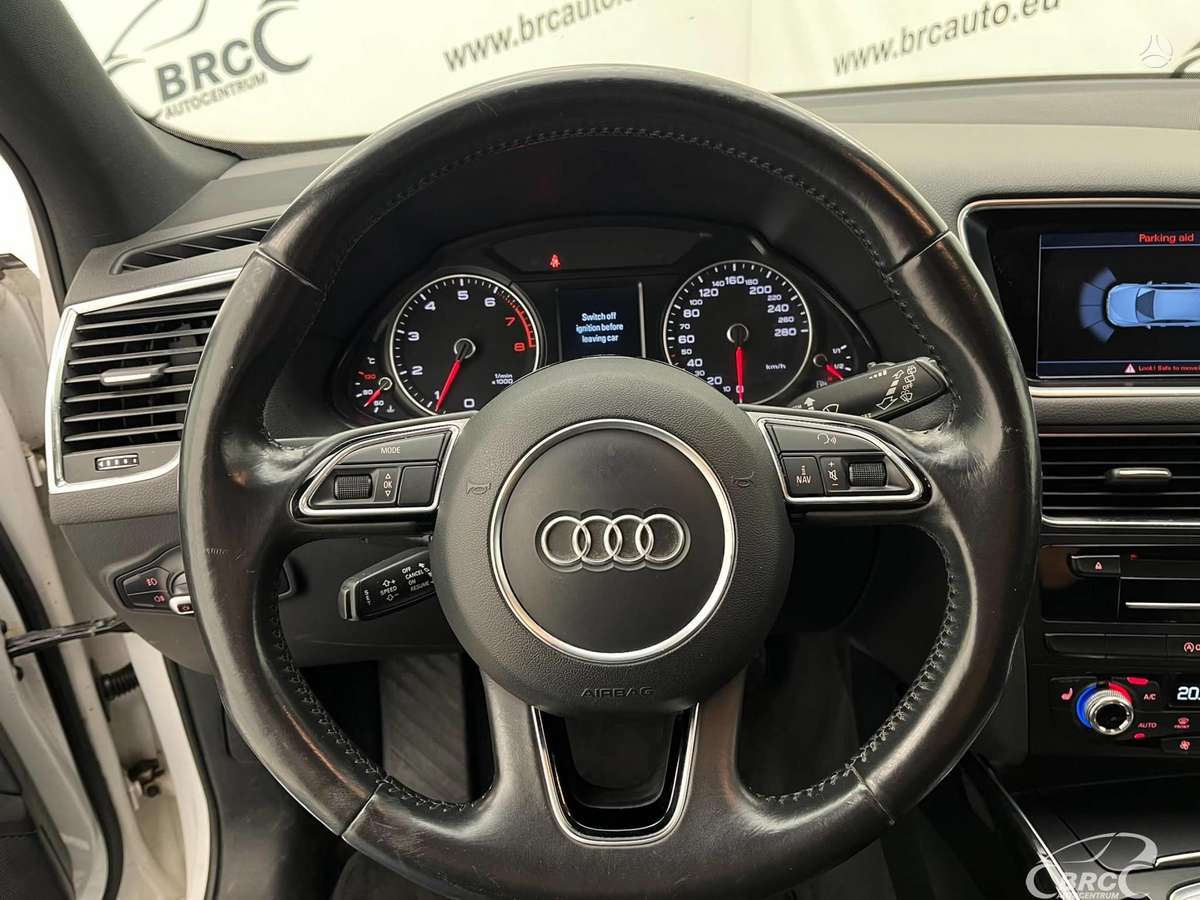 Audi Q5, 2.0 l., Внедорожник / Кроссовер