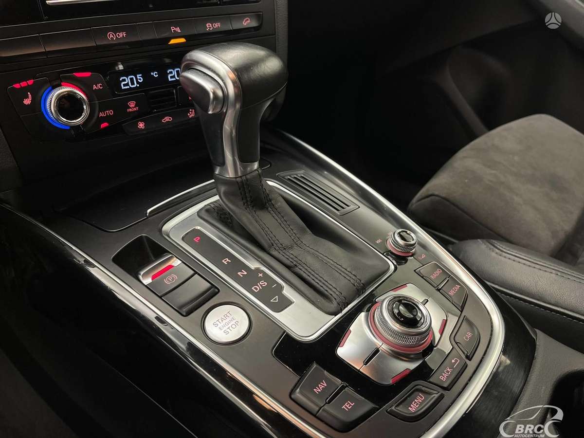 Audi Q5, 2.0 l., off-road / crossover