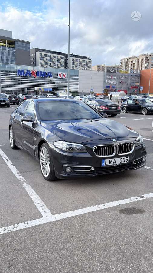 BMW 528, 2.0 l., saloon / sedan