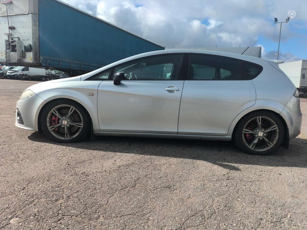Seat Leon, 2.0 l., Хэтчбек