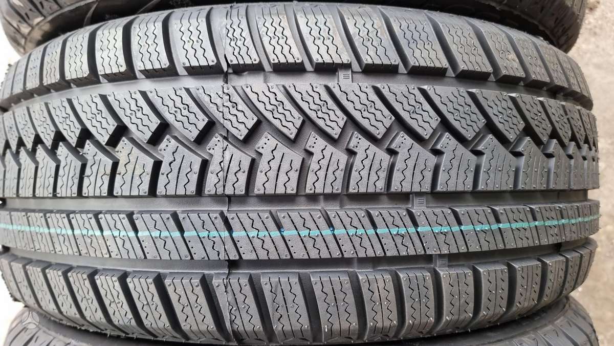 Sunfull SF 982, winter 225/50 R17