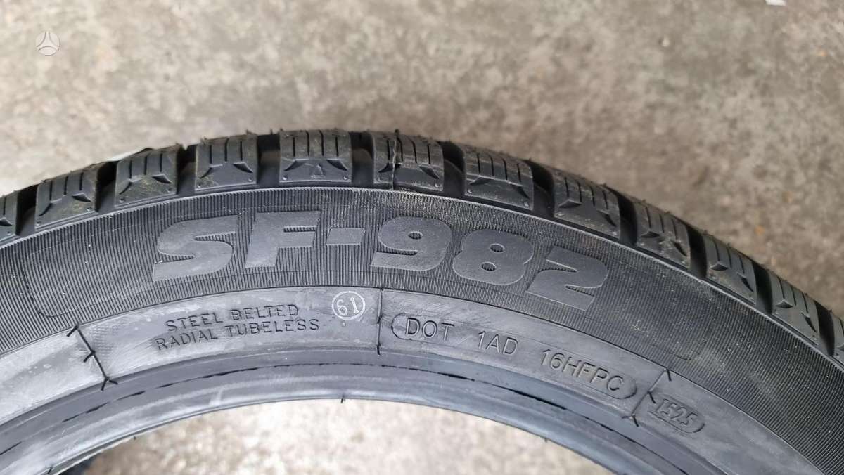 Sunfull SF 982, winter 225/50 R17