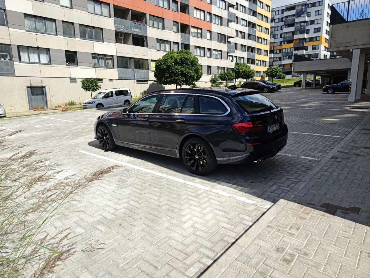 BMW 525, 2.0 l., Универсал