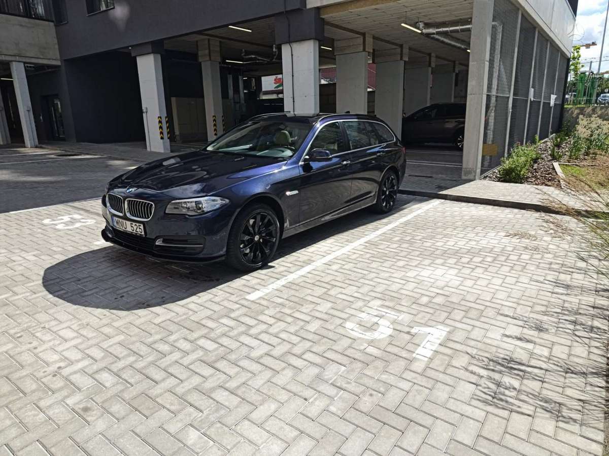 BMW 525, 2.0 l., Универсал