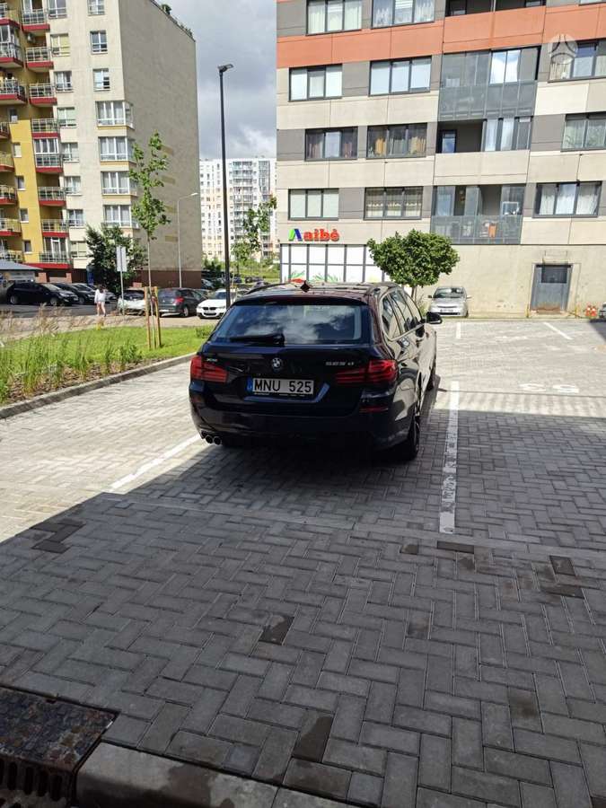 BMW 525, 2.0 l., Универсал