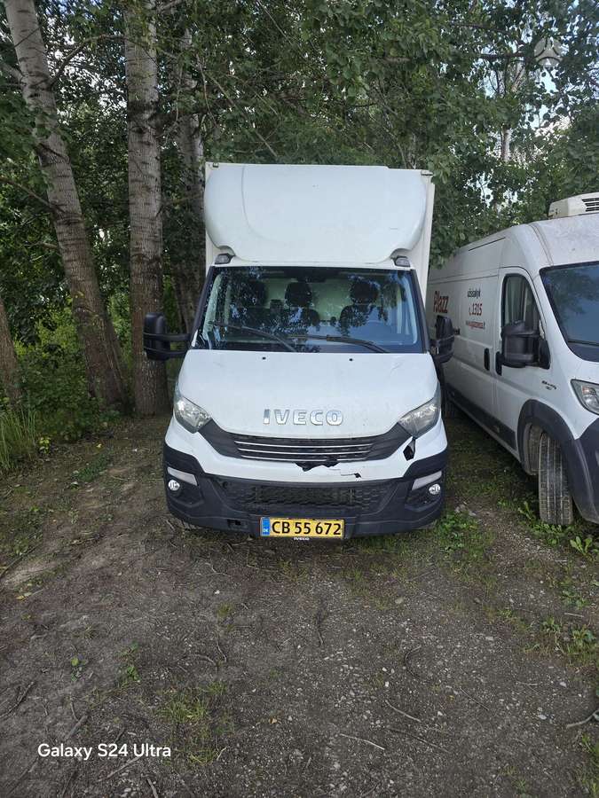 Iveco DAILY, krovininiai mikroautobusai