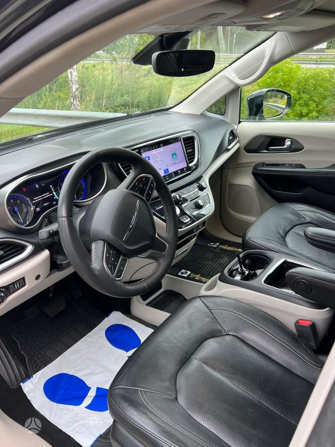 Chrysler Pacifica, 3.6 l., Минивэн