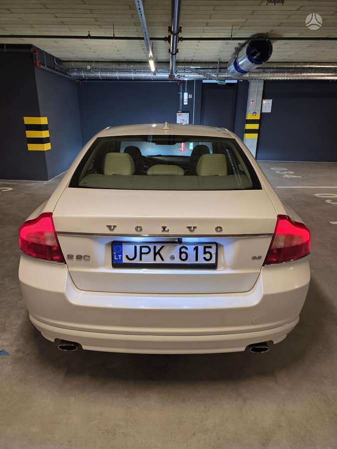 Volvo S80, 3.2 l., Седан