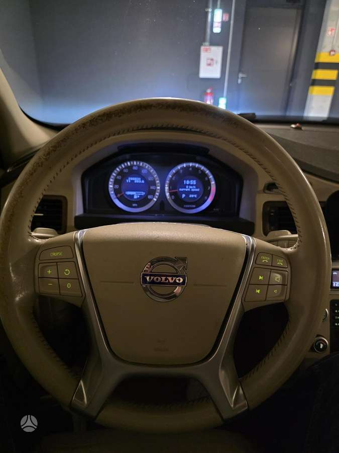 Volvo S80, 3.2 l., Седан