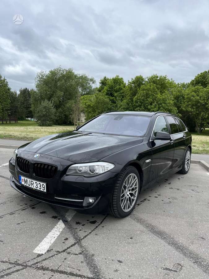 BMW 525, 2.0 l., Универсал