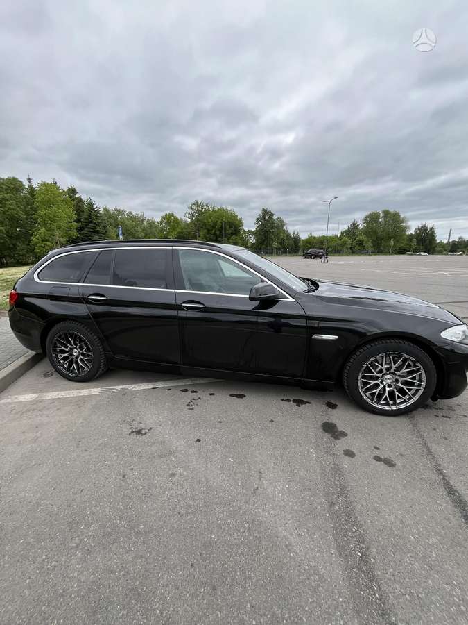 BMW 525, 2.0 l., Универсал