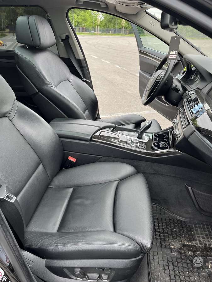 BMW 525, 2.0 l., Универсал